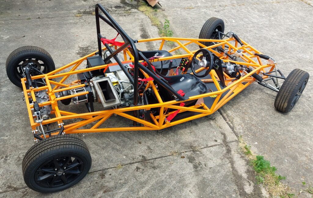 Gas turbine microturbine racing car 