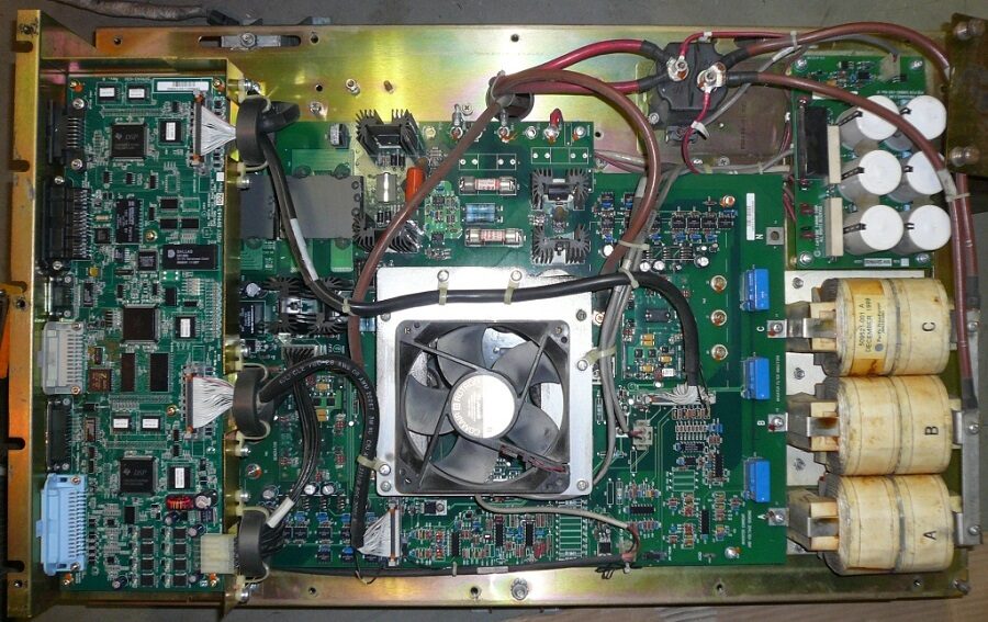 Capstone microturbine digital power controller inverter DPC